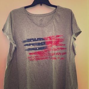 Patriotic grey t shirt, with flag design